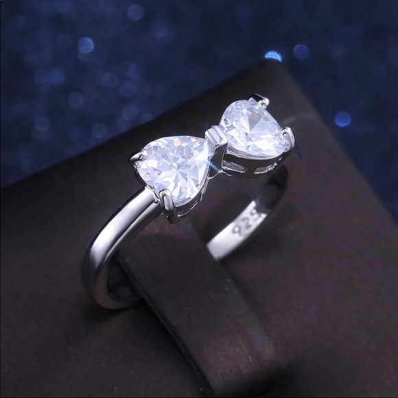 Heart Cut 925 Silver Knot Bow Style Sapphire Ring - Picture 4 of 6